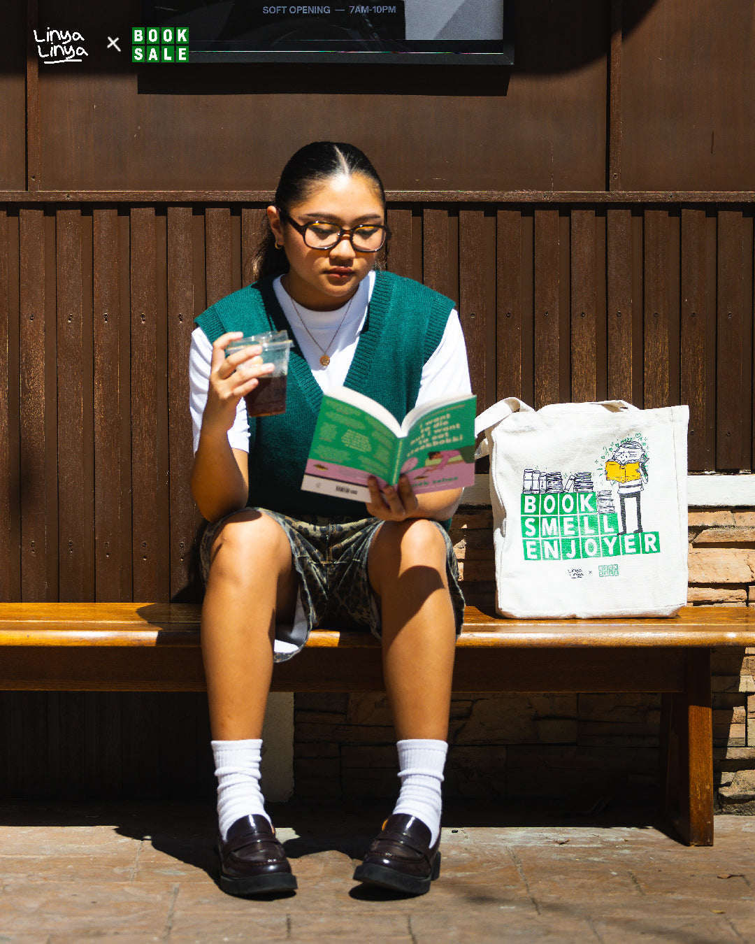 Linya-Linya X Booksale Totebag: Booksmell Enjoyer