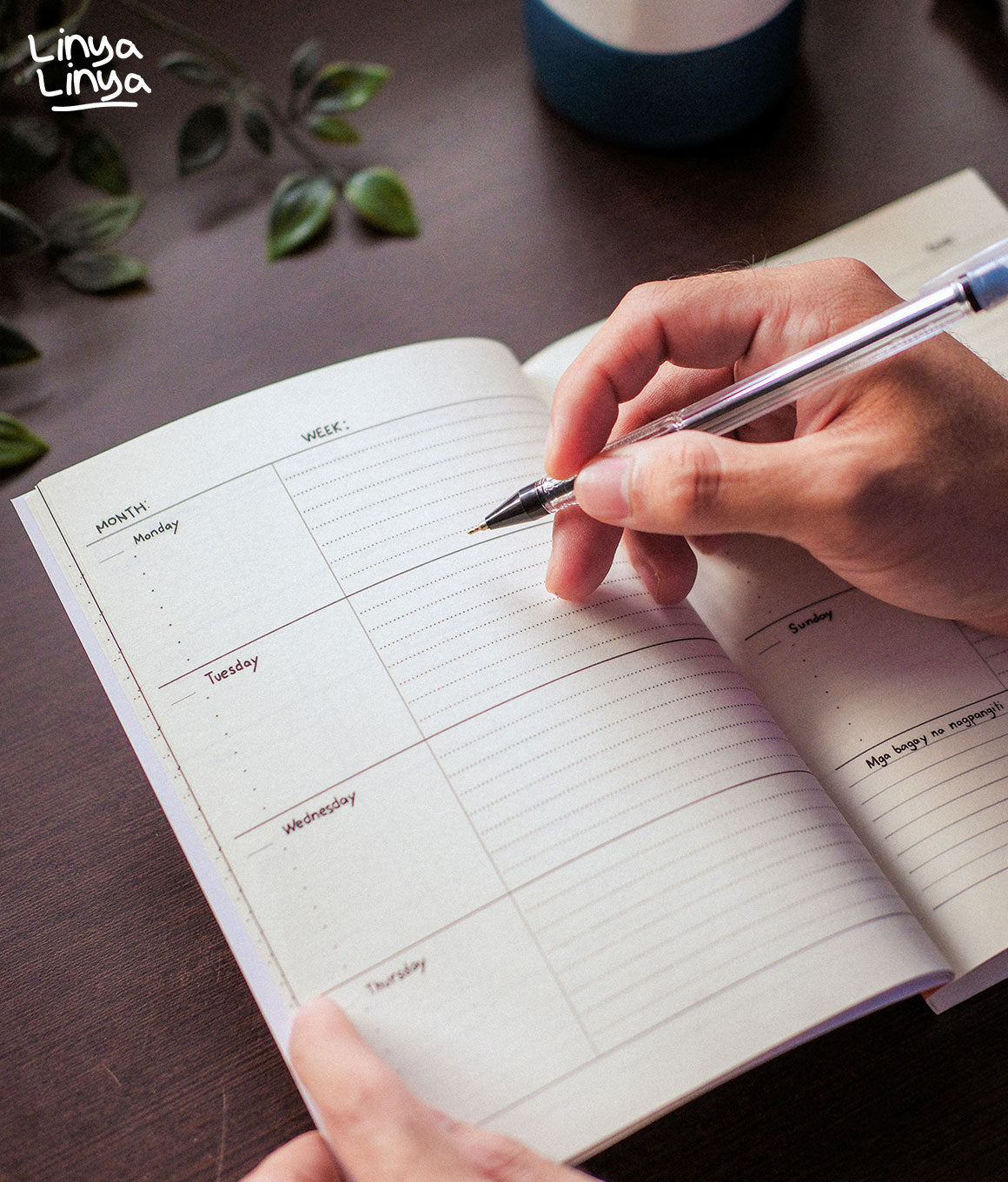 Planner: Para Sa Sarili Naman Ngayong Taon (The Linya-Linya Self-Love Guide Book)