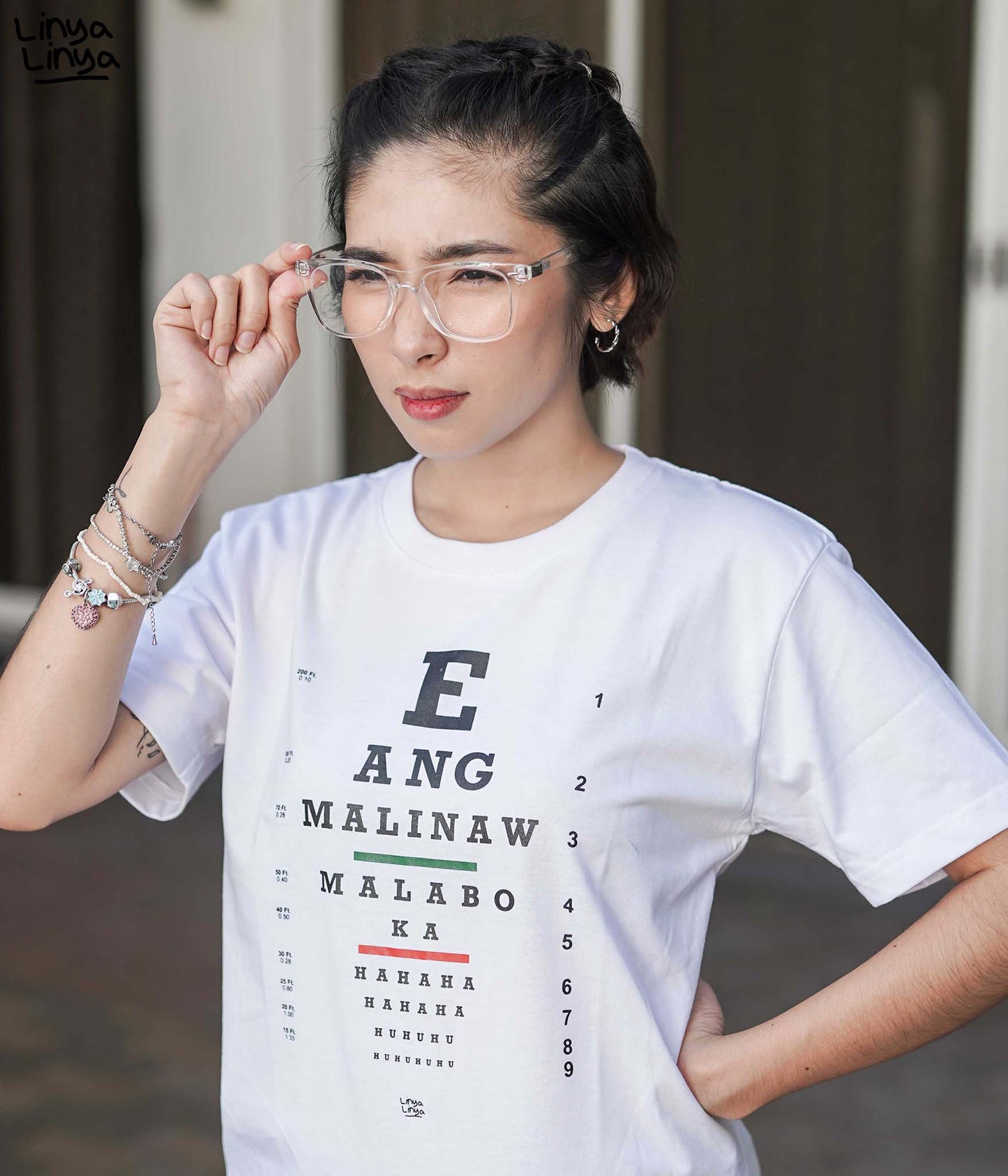 Ang Malinaw, Malabo Ka (White)